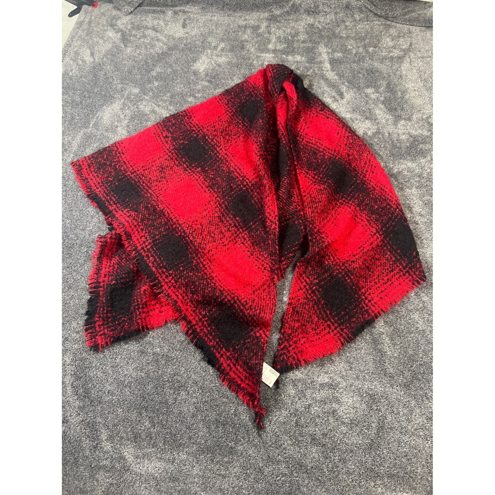 Maurices Red Black Buffalo Plaid Blanket Scarf Frayed Edge Oversized Wrap NWT